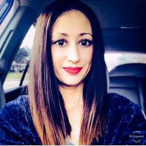 Meet your Posher, Rachel